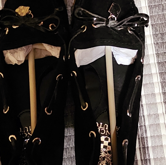 Vicente Camuto Black Flat Shoe Size 6 - Picture 5 of 6